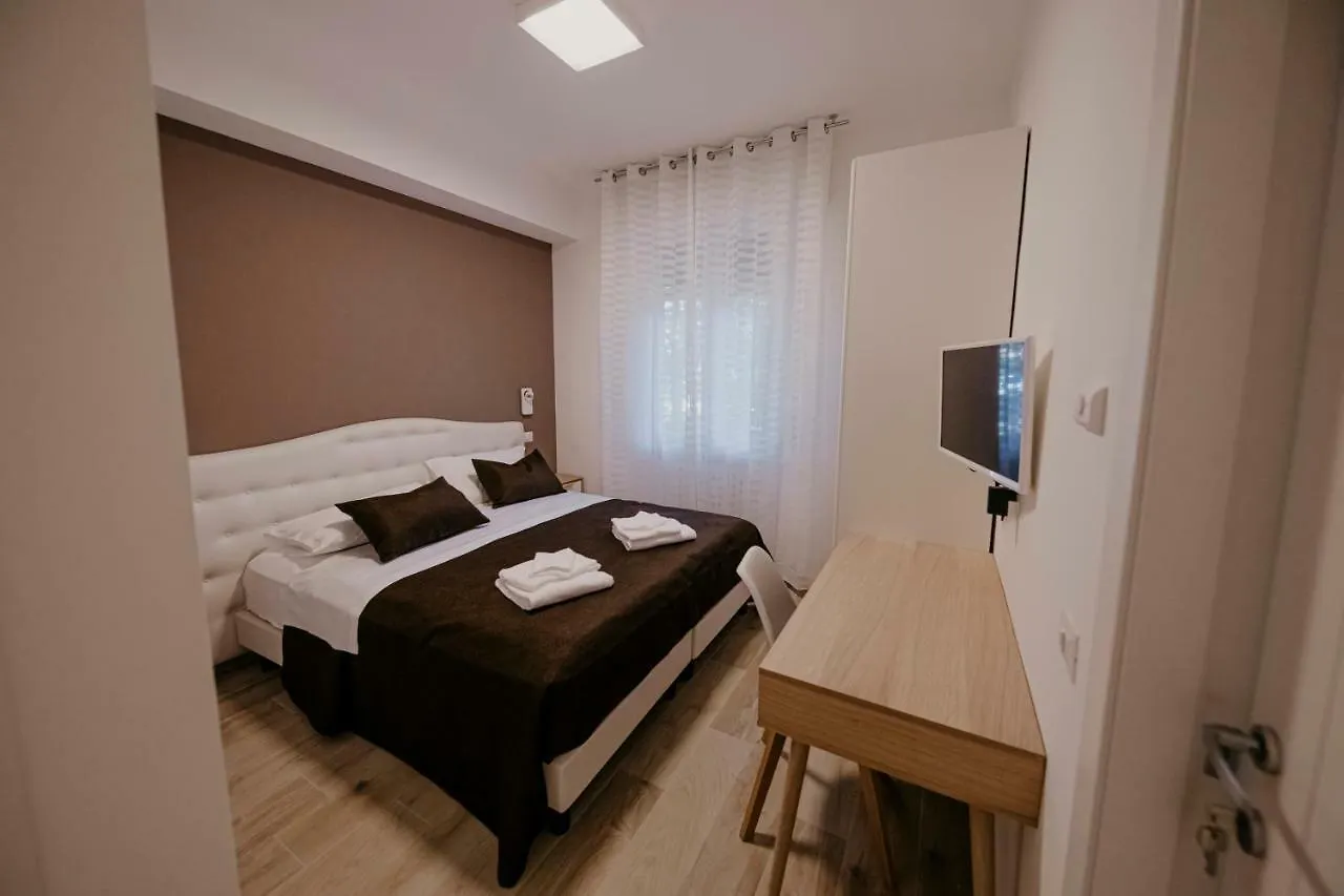 Nannare' Rooms Reggio Emilia 0*,